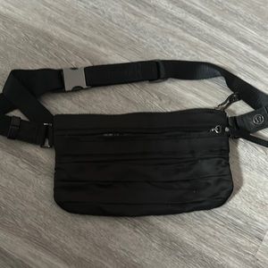 Lululemon belt bag